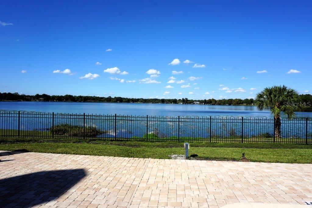 ORANGE TREE COUNTRY CLUB - Residential