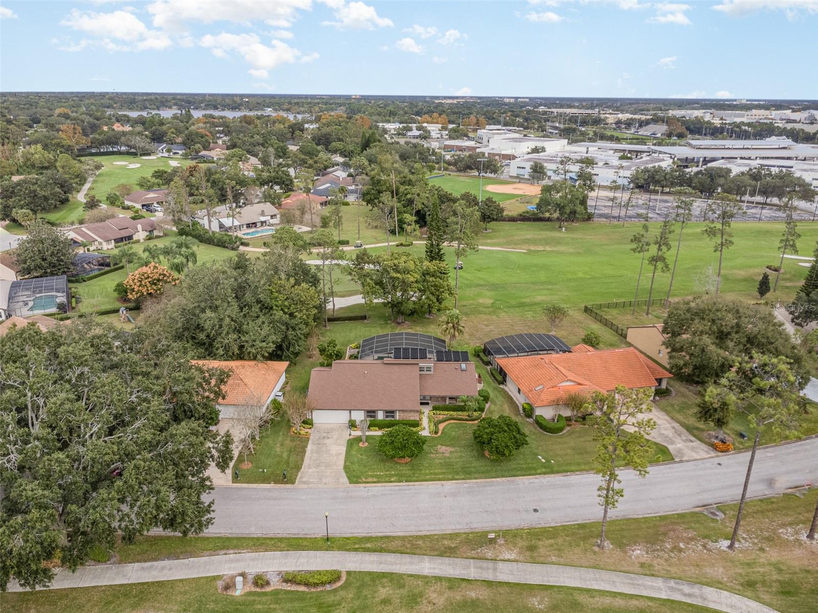 ORANGE TREE COUNTRY CLUB - Residential