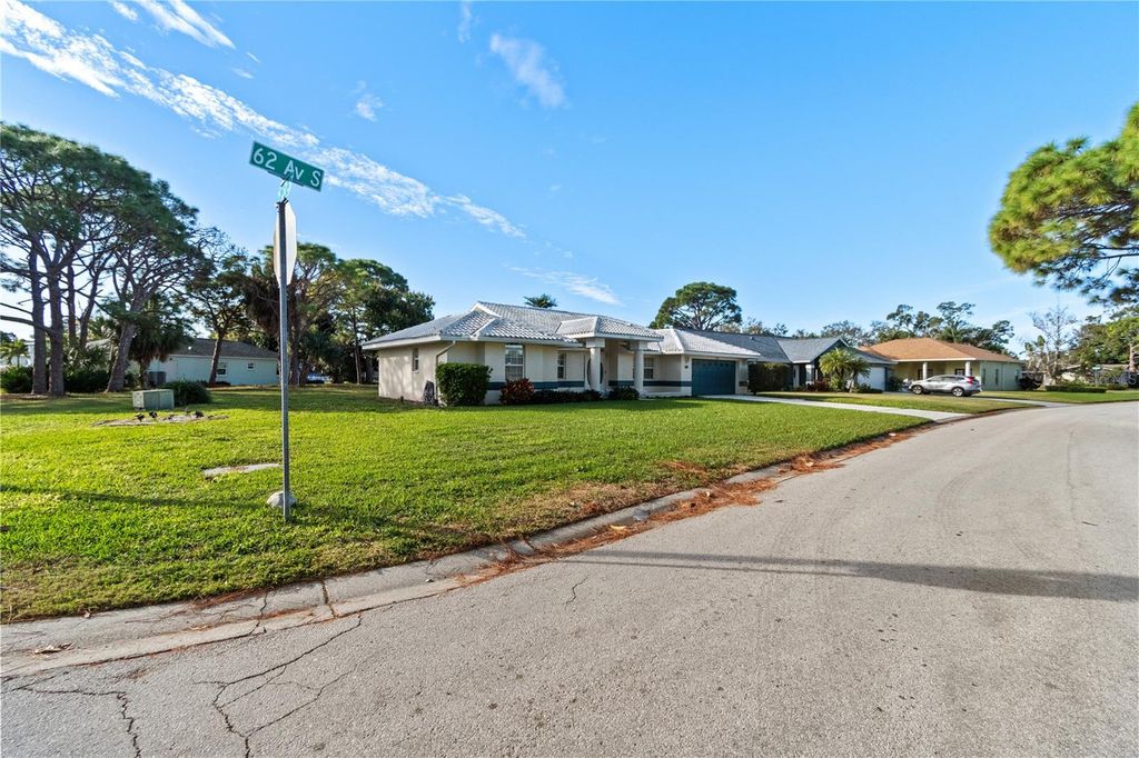 Photo of 2500 S 62nd Avenue, St Petersburg, FL 33712 (MLS # TB8466810)