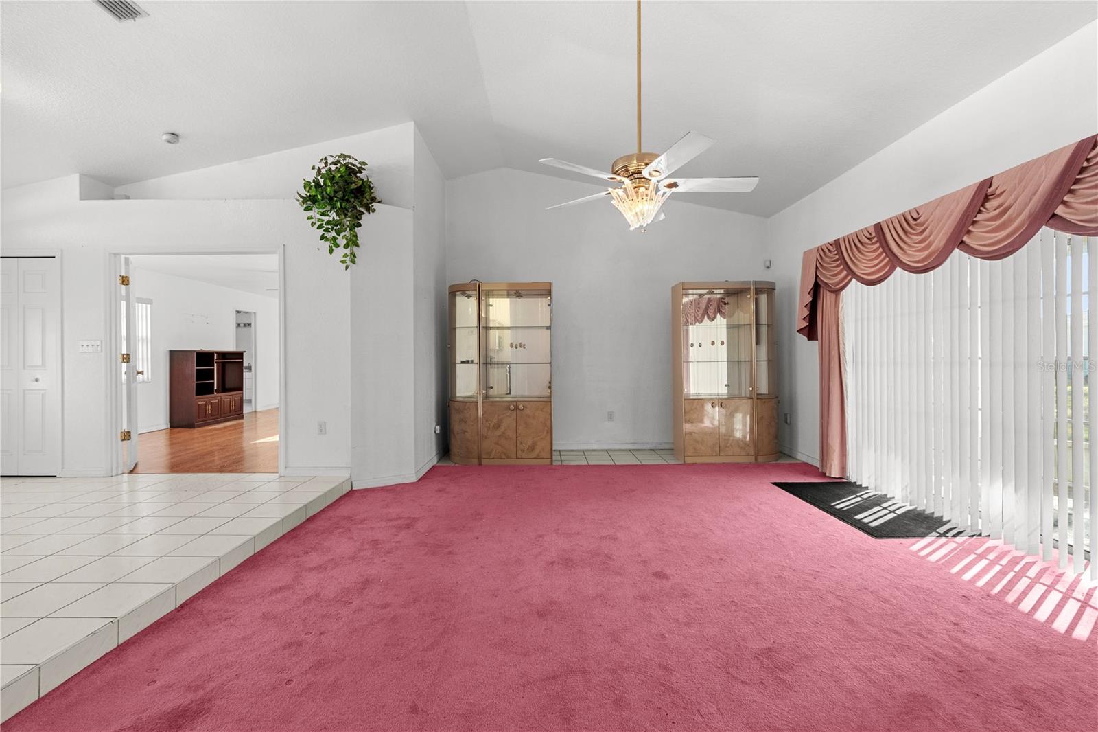 STEPHENSON MANOR - Residential