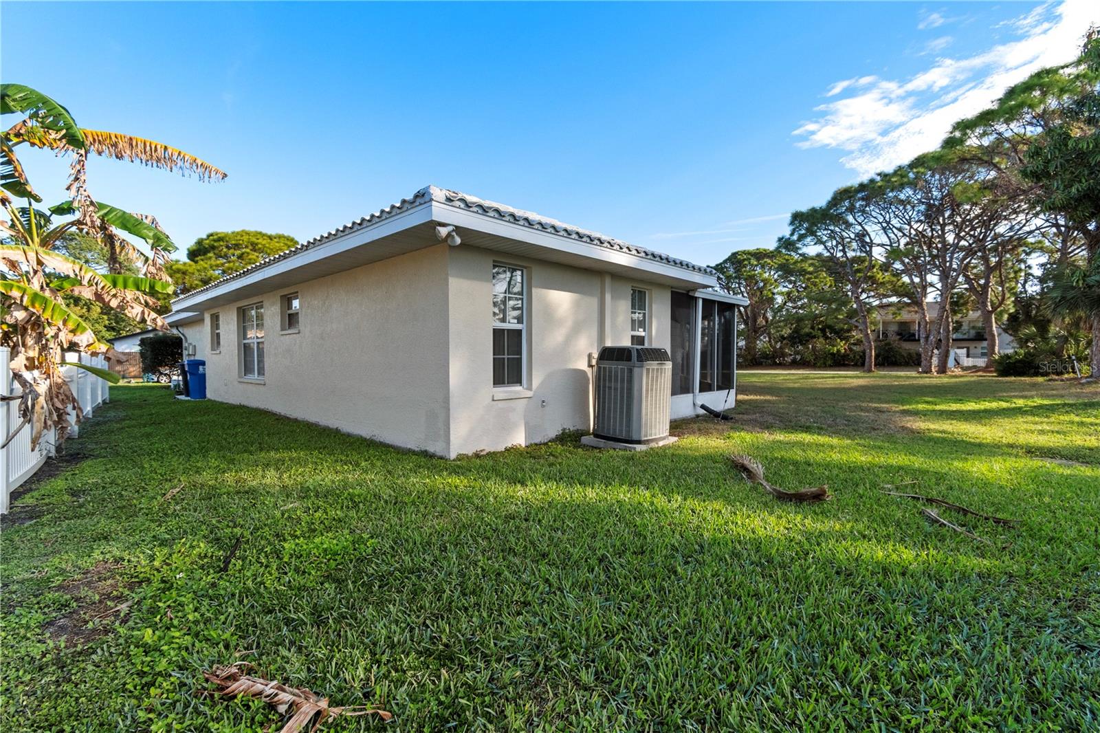 STEPHENSON MANOR - Residential