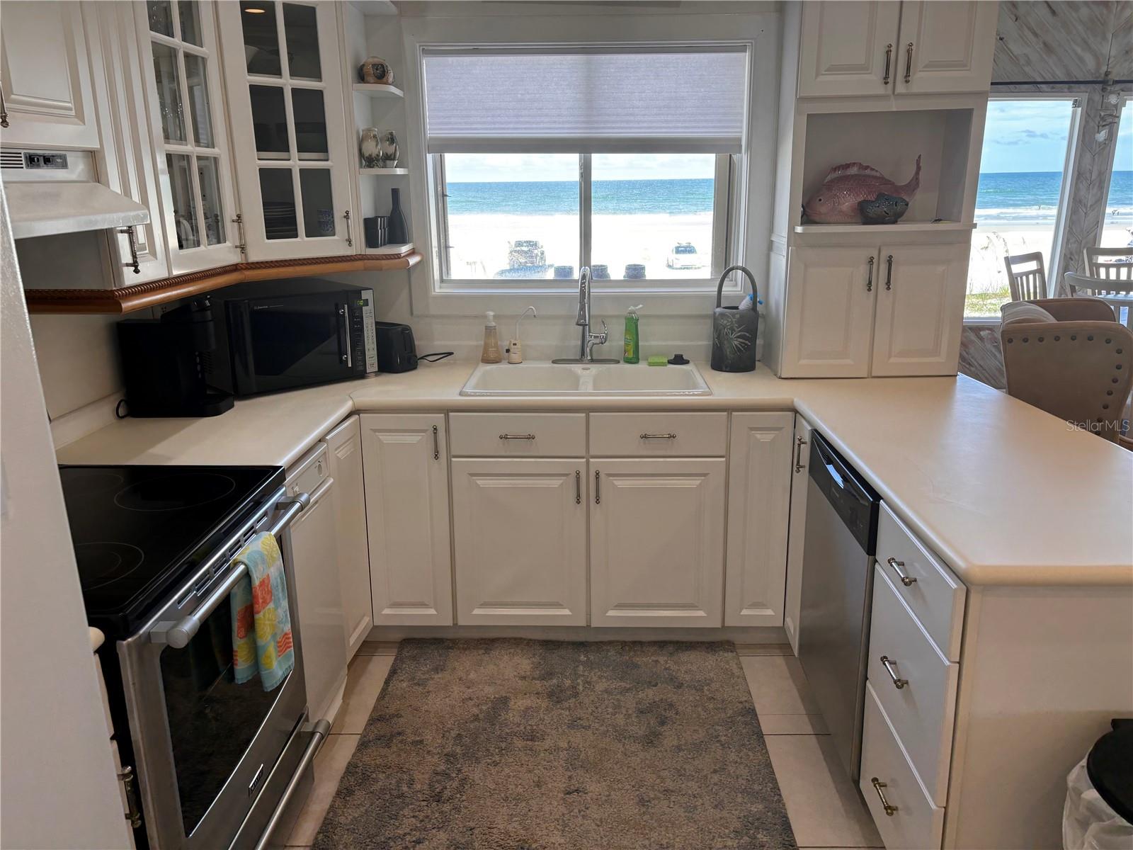 BOARDWALK 09-17-34 - Residential Lease