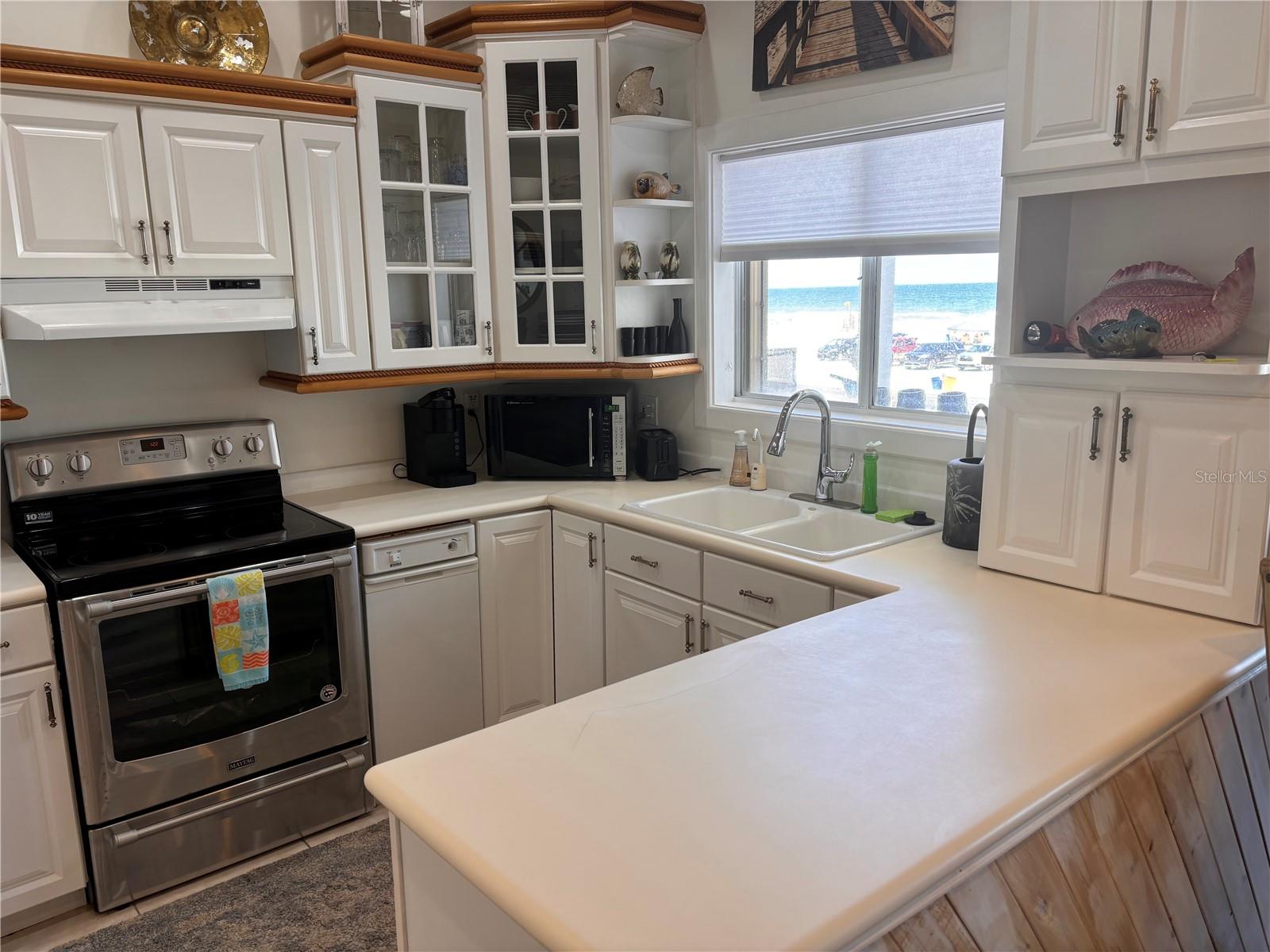 BOARDWALK 09-17-34 - Residential Lease