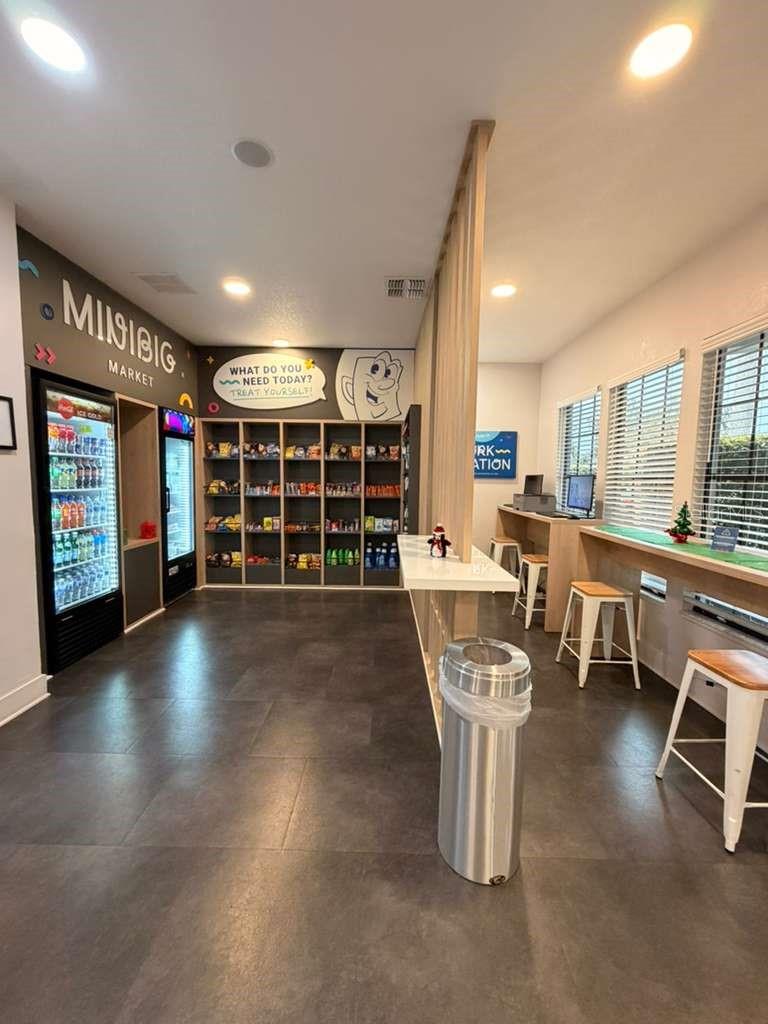 MAINGATE HOTEL CONDO - Residential