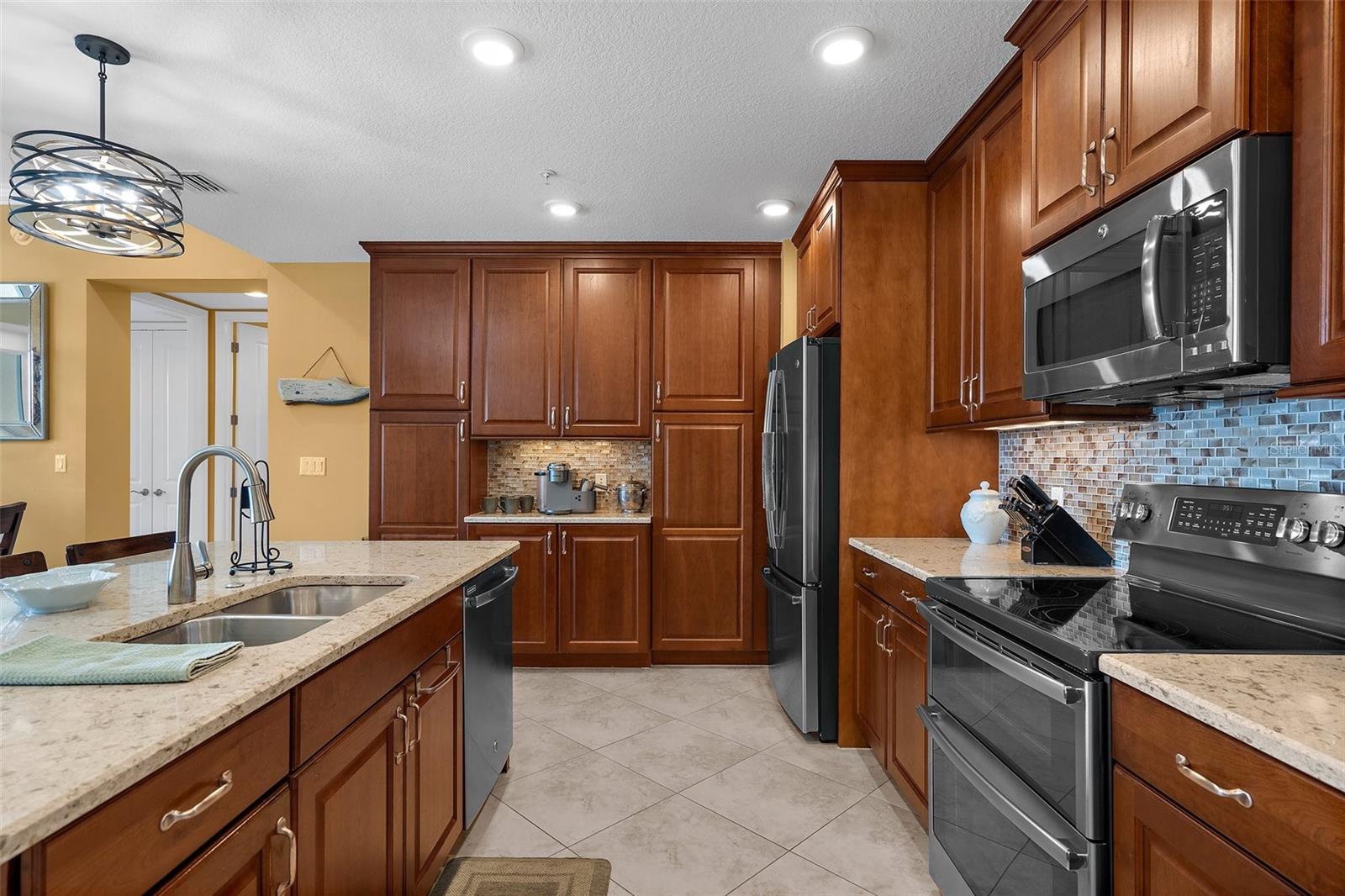 MARINA WALK ON ONE PARTICULAR HARBOUR 2 - Residential Lease