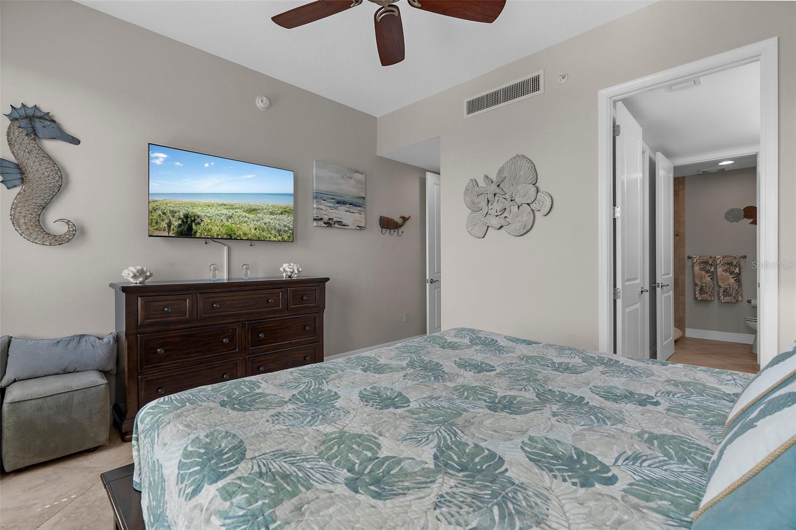 MARINA WALK ON ONE PARTICULAR HARBOUR 2 - Residential Lease