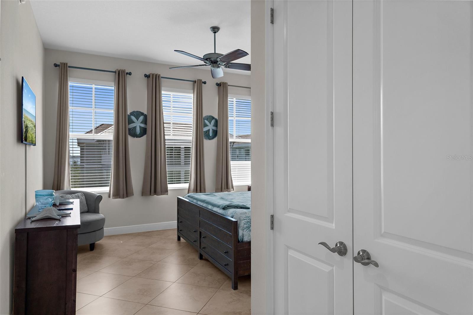 MARINA WALK ON ONE PARTICULAR HARBOUR 2 - Residential Lease