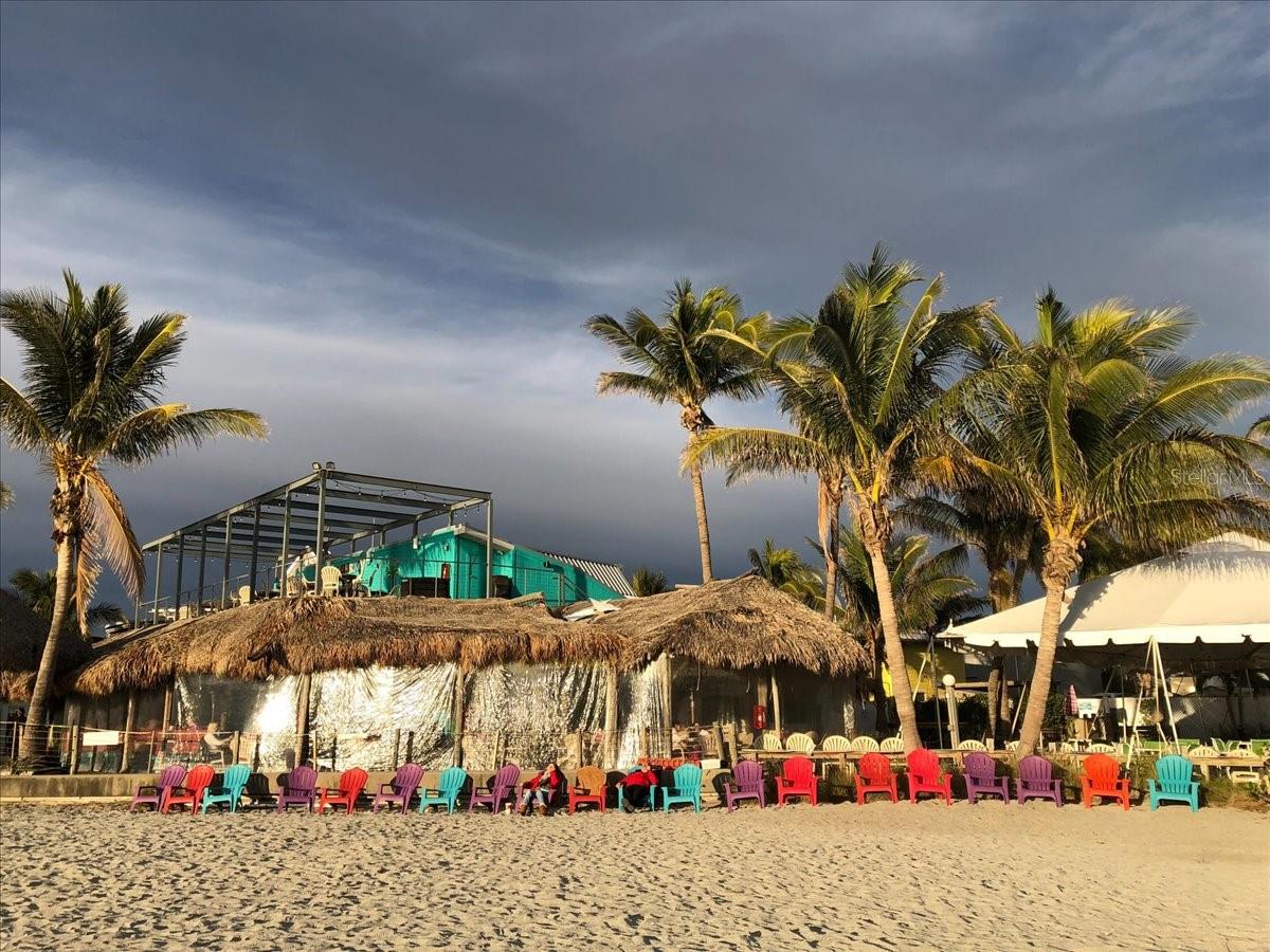 LAUREL HOLLOW - Residential