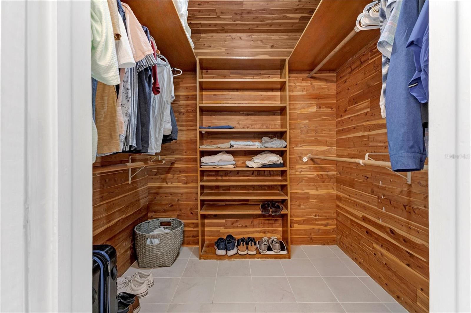 SLEEPY LAGOON PARK 2 - Residential