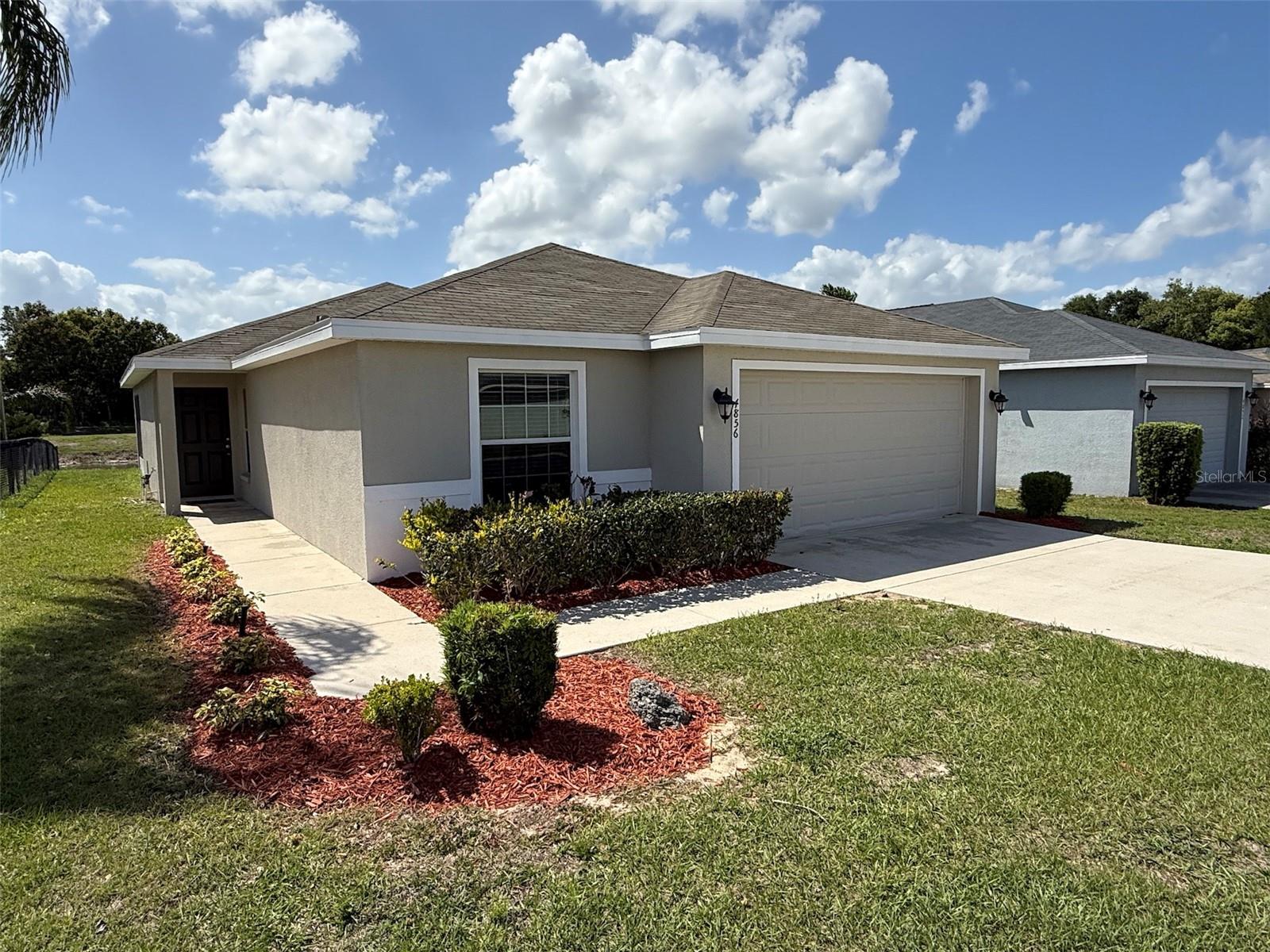 COUNTRY CLUB ESTATES - Residential