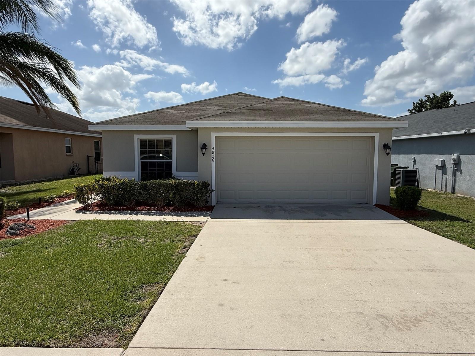COUNTRY CLUB ESTATES - Residential