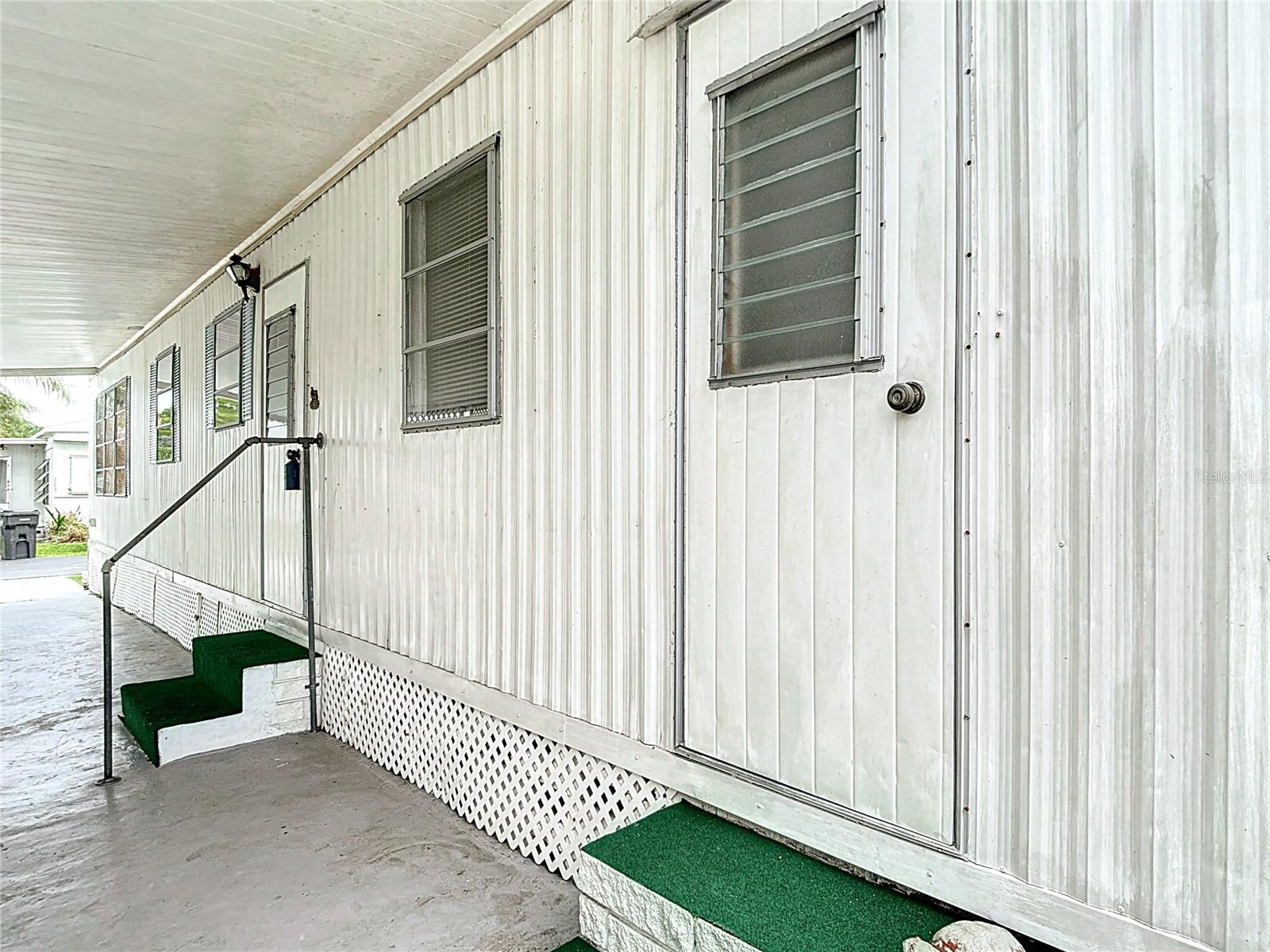 TROPICAL GARDENS M/H PARK UNREC - Residential