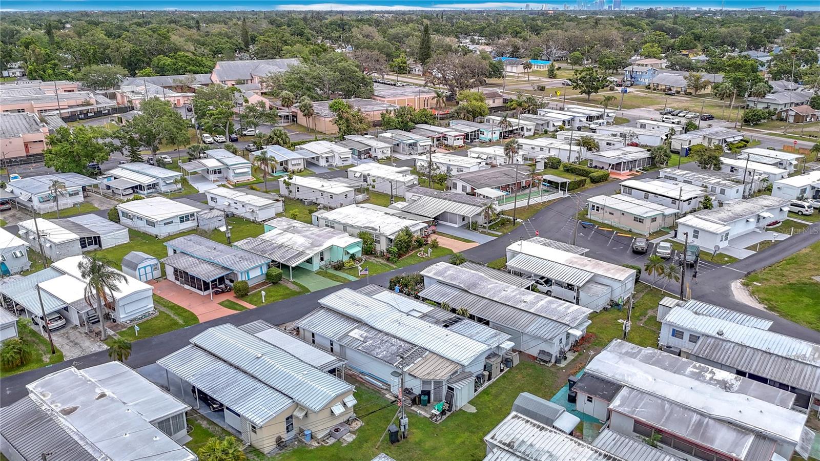 TROPICAL GARDENS M/H PARK UNREC - Residential