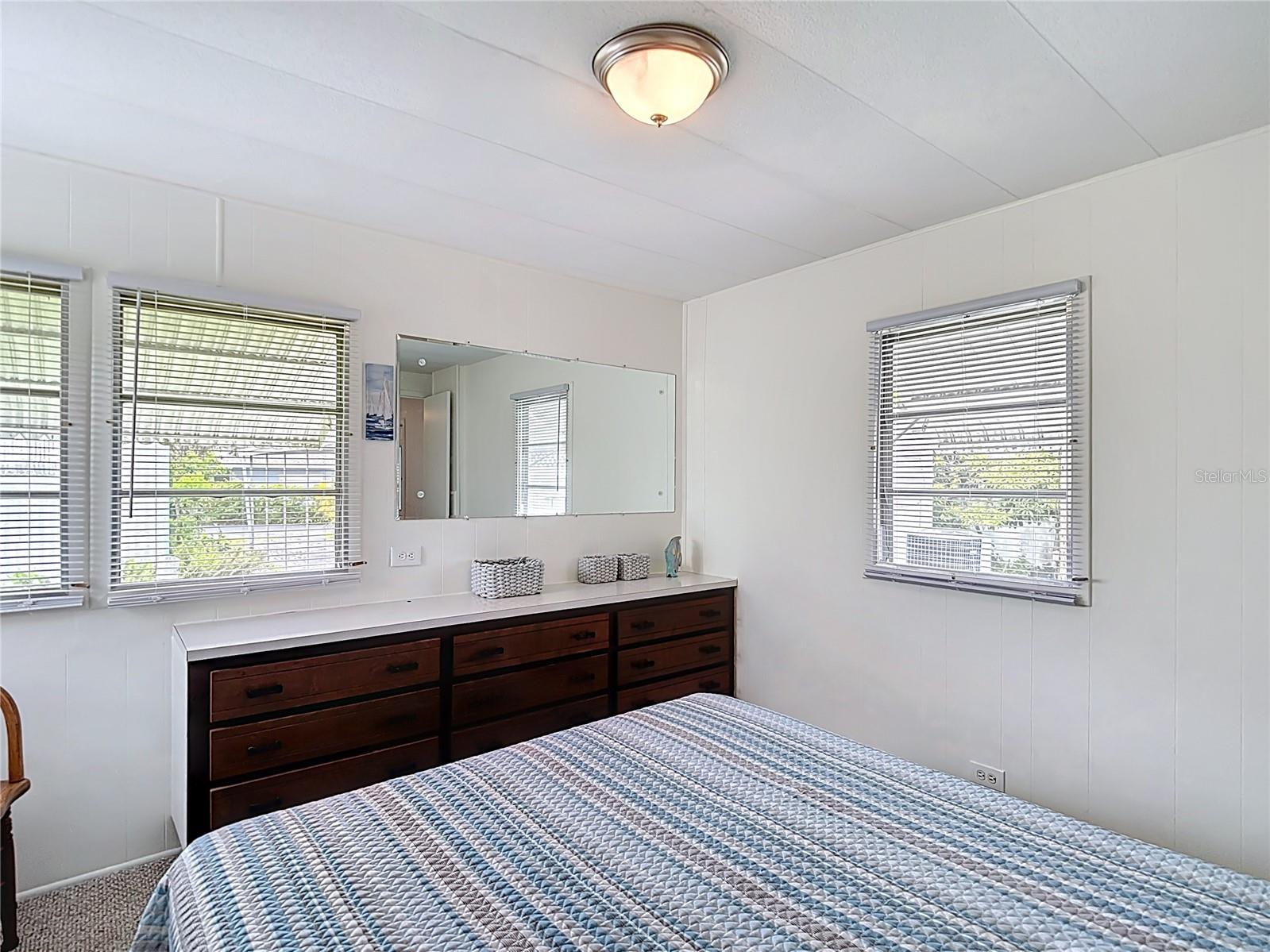 TROPICAL GARDENS M/H PARK UNREC - Residential