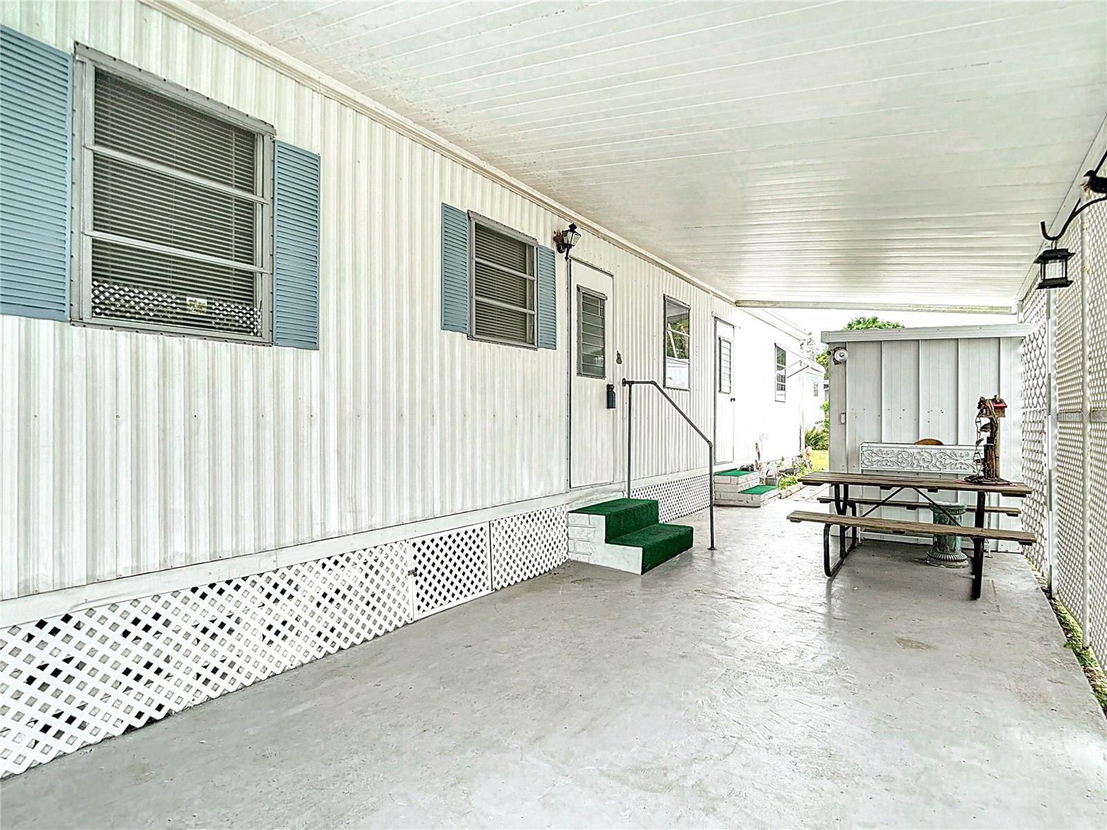 TROPICAL GARDENS M/H PARK UNREC - Residential