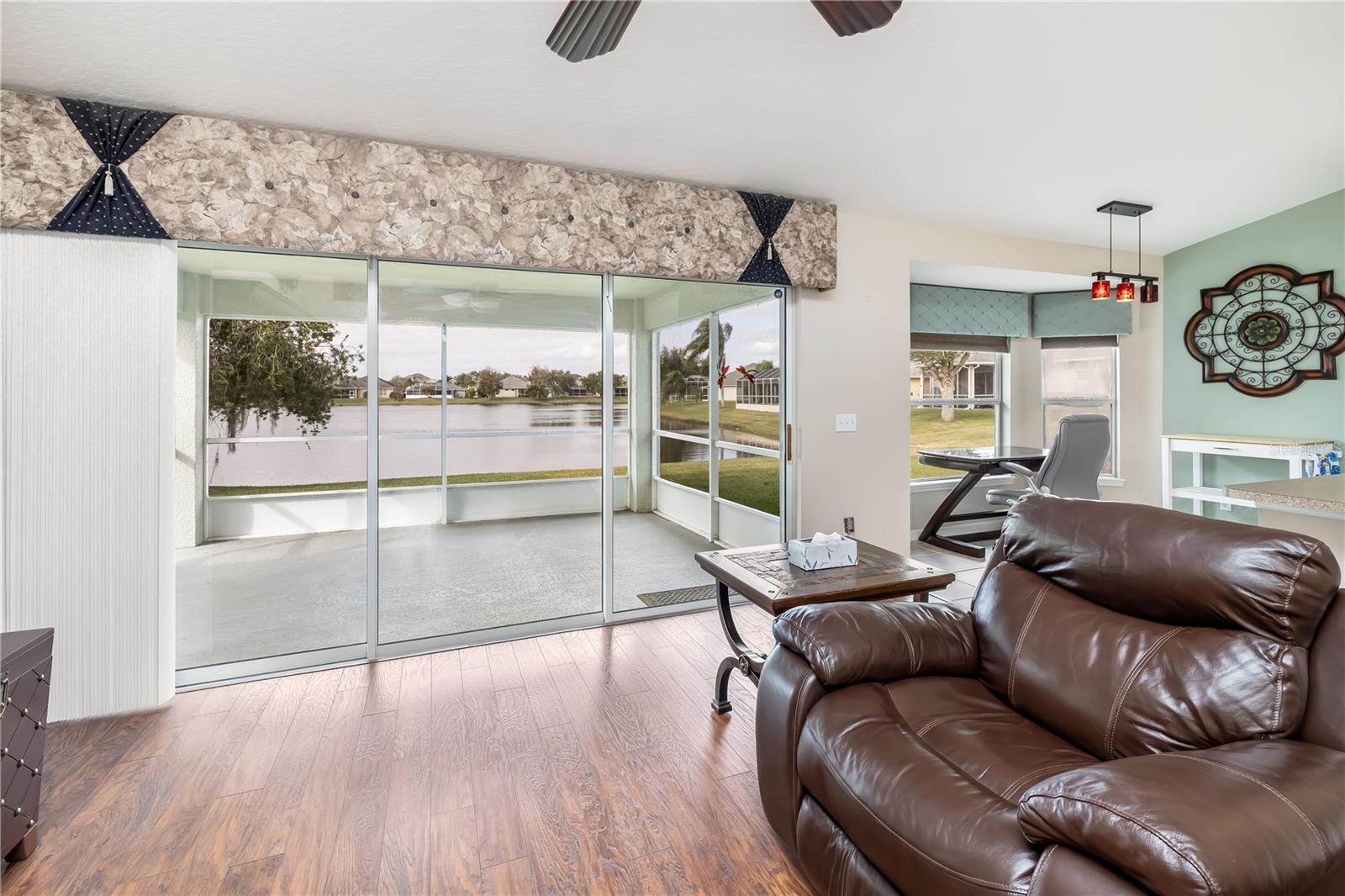 WATERS EDGE PH 09A - Residential