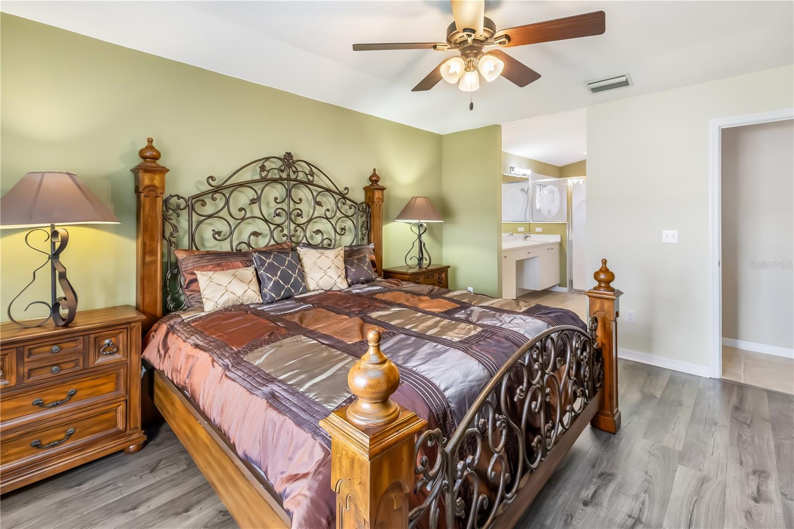 WATERS EDGE PH 09A - Residential