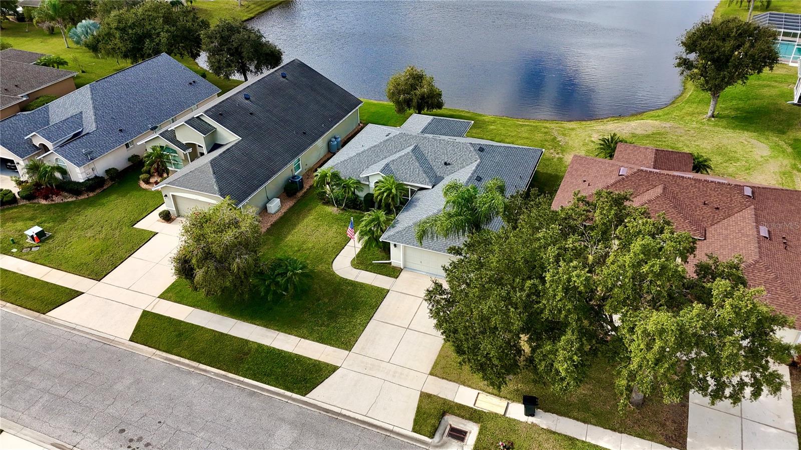 WATERS EDGE PH 09A - Residential