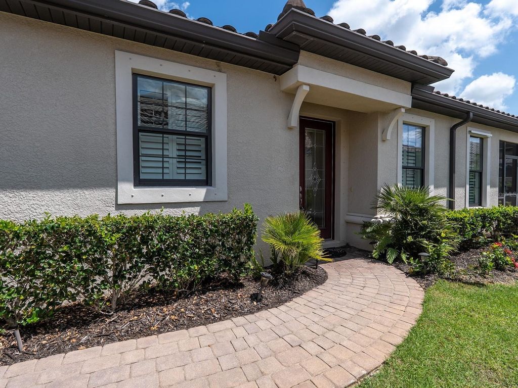 Photo of 4949 Savona Run, Bradenton, FL 34211 (MLS # A4655046)