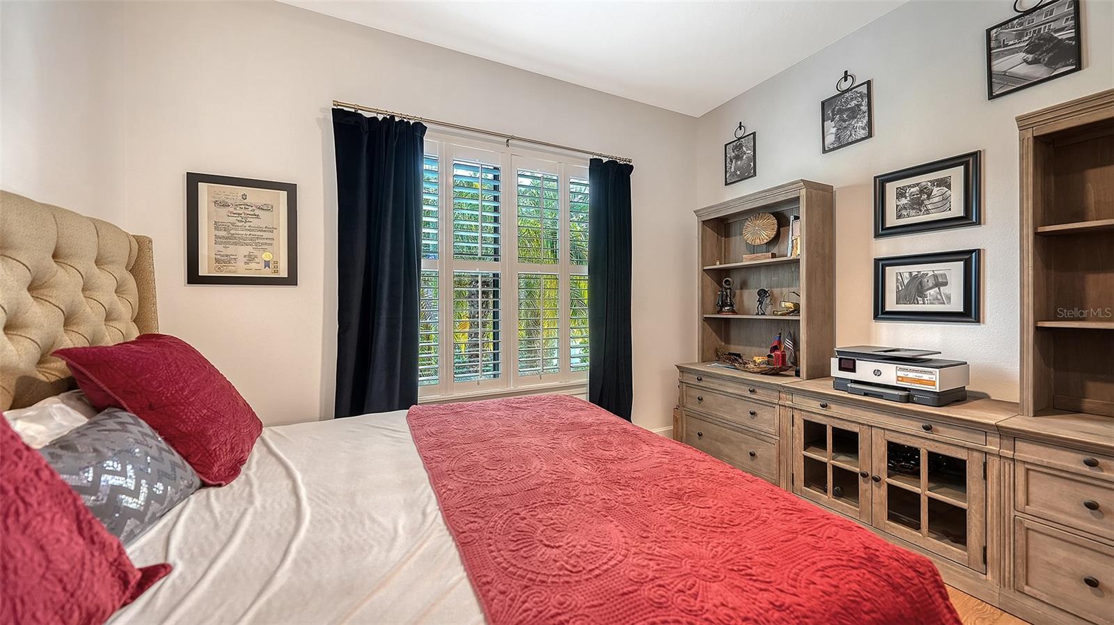 ESPLANADE BY SIESTA KEY-PH 3 - Residential Lease