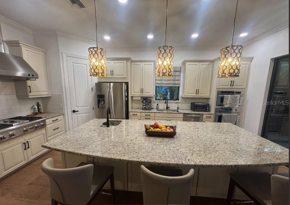 ESPLANADE BY SIESTA KEY-PH 3 - Residential Lease