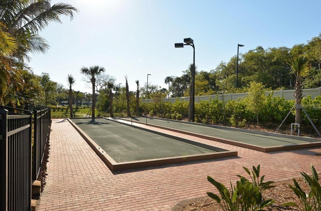 ESPLANADE BY SIESTA KEY-PH 3 - Residential Lease