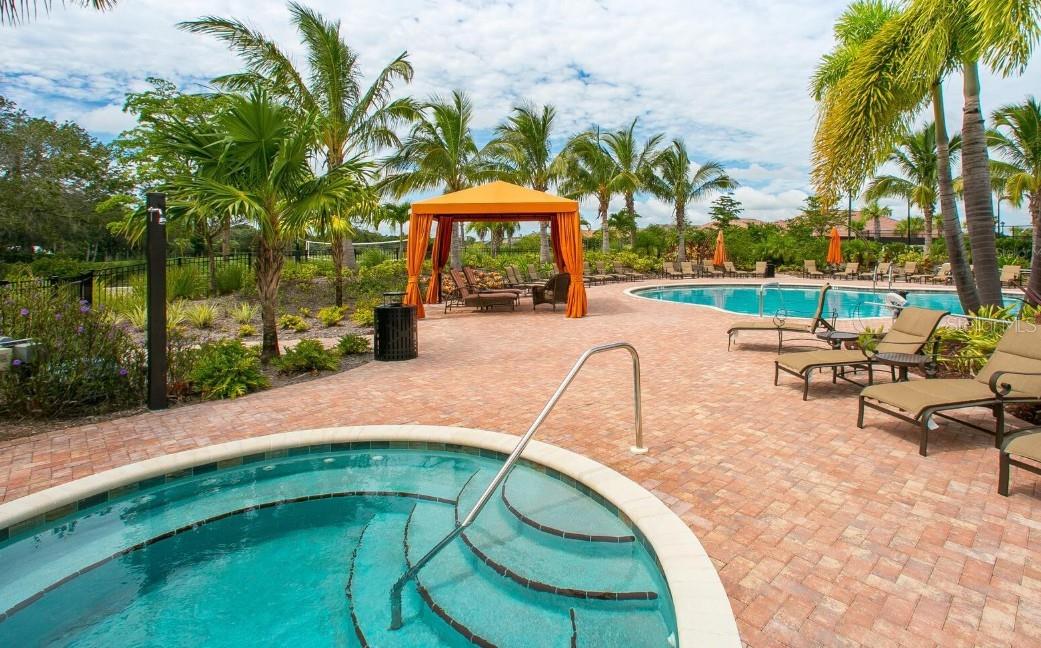 ESPLANADE BY SIESTA KEY-PH 3 - Residential Lease