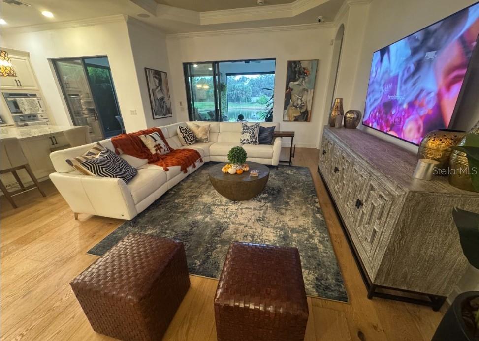 ESPLANADE BY SIESTA KEY-PH 3 - Residential Lease