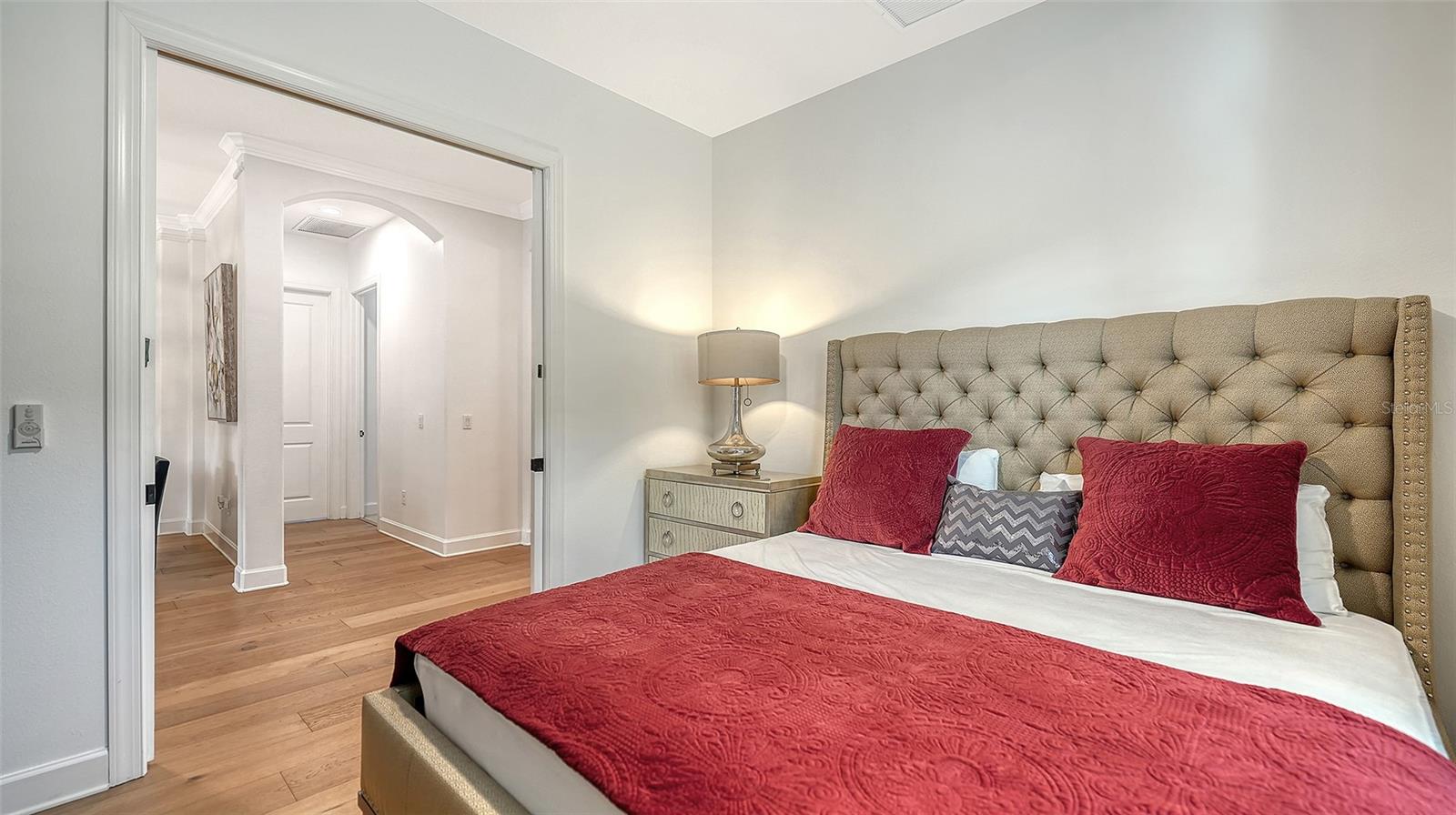 ESPLANADE BY SIESTA KEY-PH 3 - Residential Lease