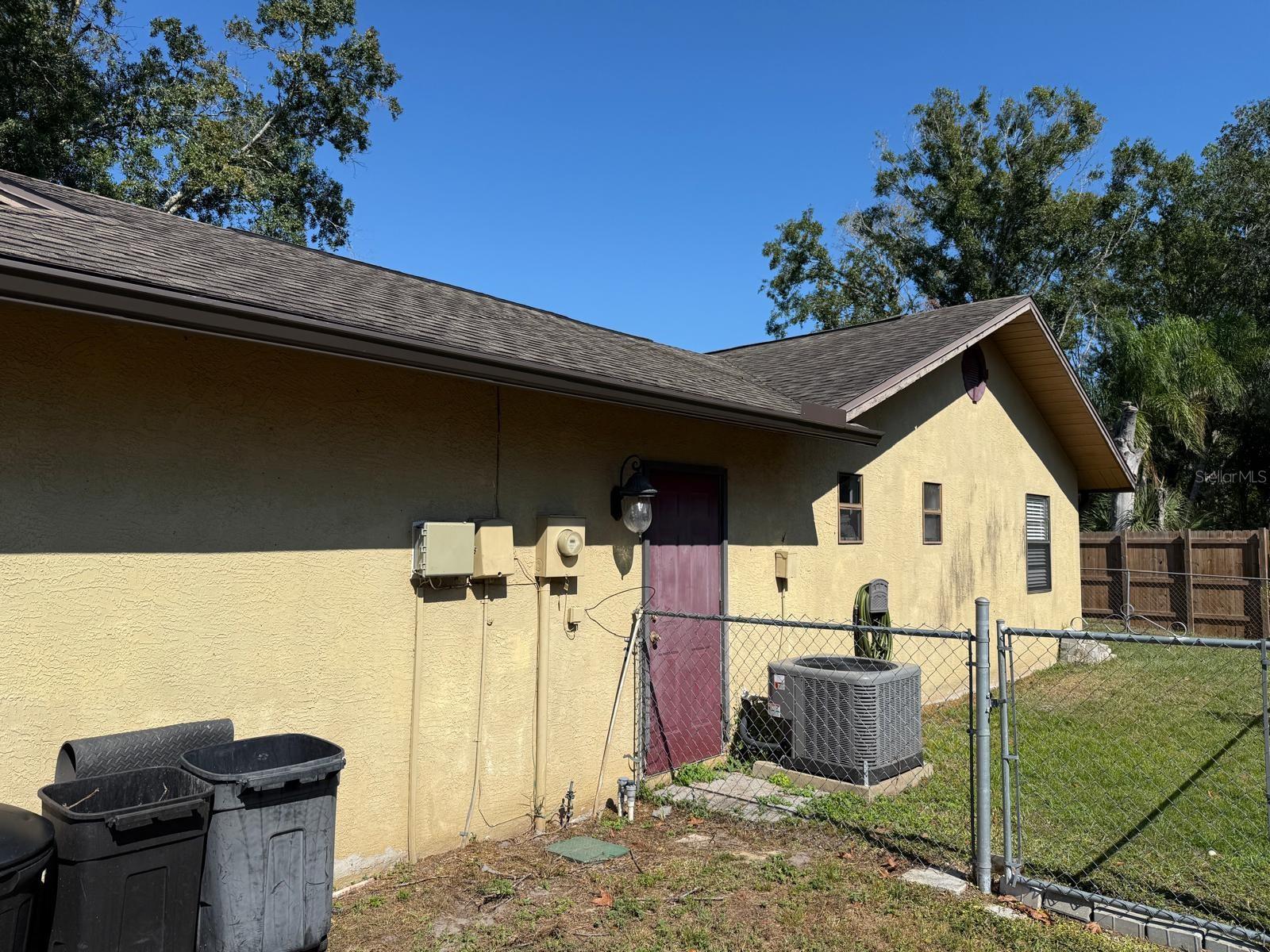 SHADOW LAKES - Residential
