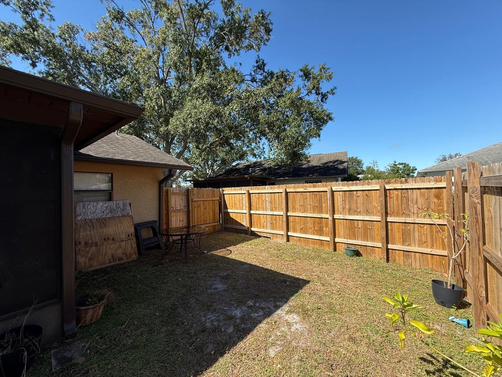 SHADOW LAKES - Residential