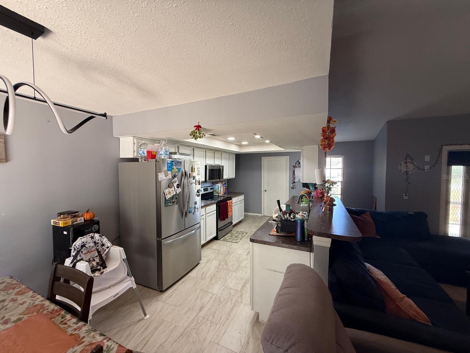 SHADOW LAKES - Residential