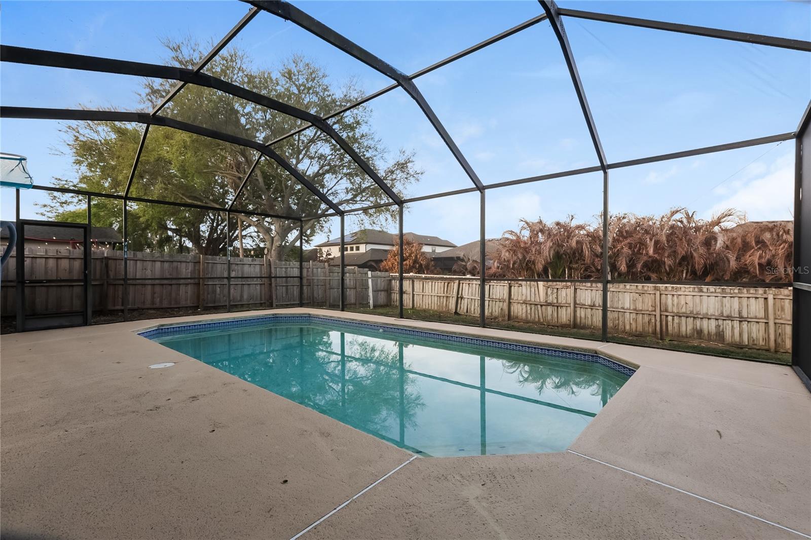 BRENTWOOD HILLS TR F UNIT 02 - Residential