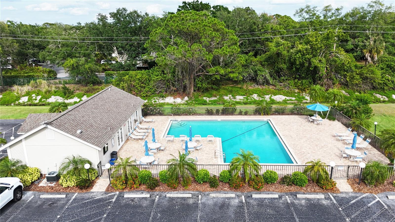 EAGLE CREEK IV - Residential