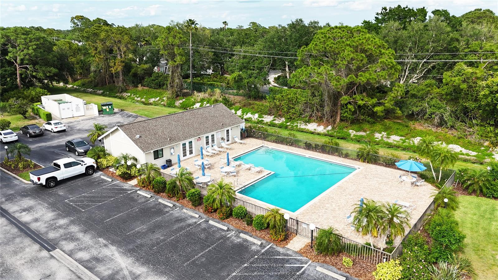 EAGLE CREEK IV - Residential
