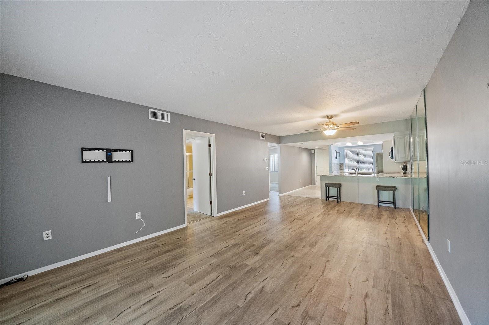 EAGLE CREEK IV - Residential