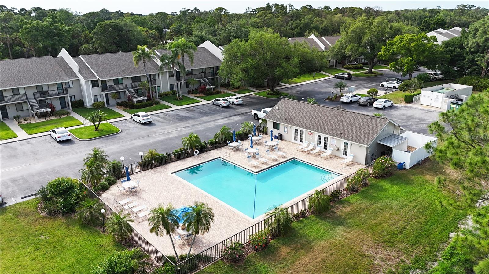 EAGLE CREEK IV - Residential
