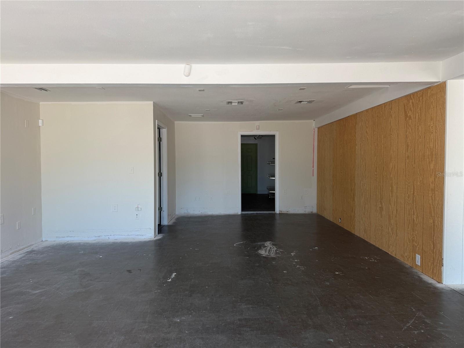 1771 CLEARWATER LARGO ROAD