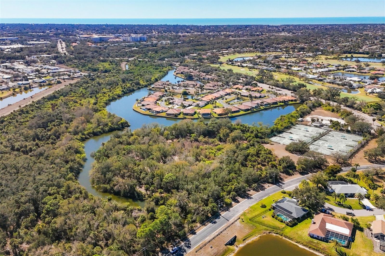 VENICE GARDENS SEC 3 - Land