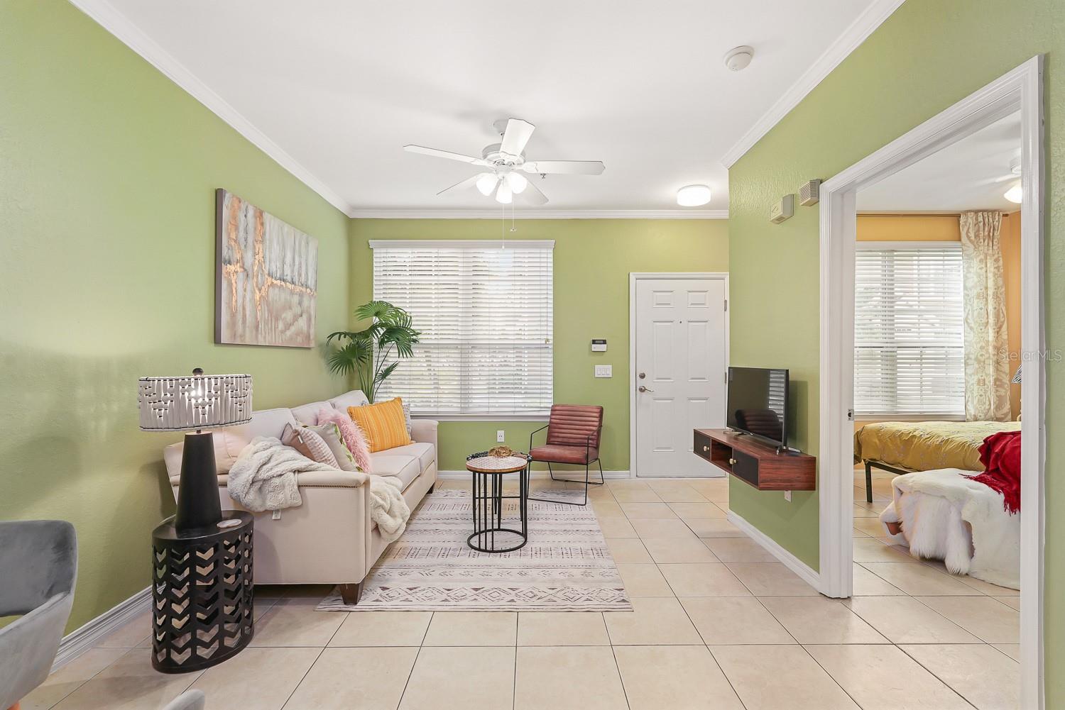 ADMIRALS WALK - Residential