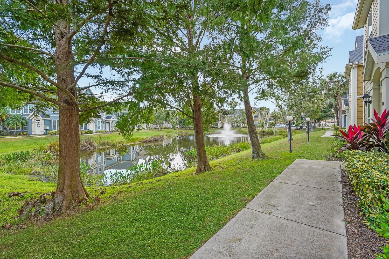 ADMIRALS WALK - Residential