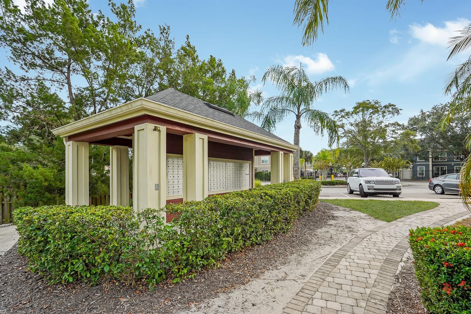 ADMIRALS WALK - Residential