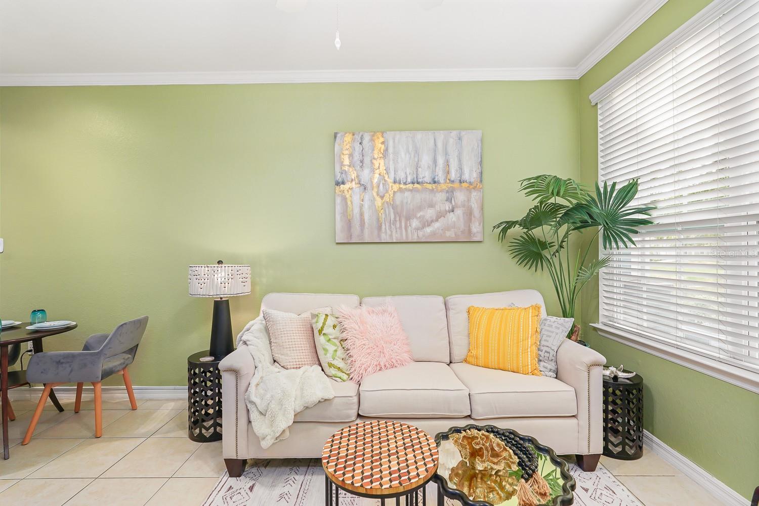 ADMIRALS WALK - Residential