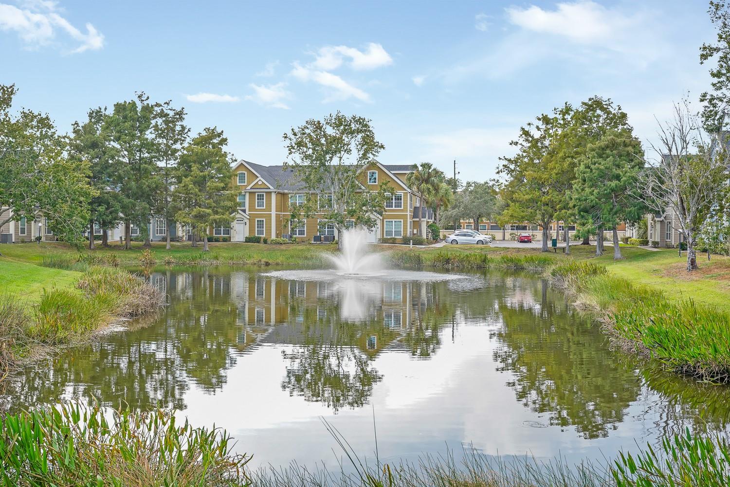 ADMIRALS WALK - Residential