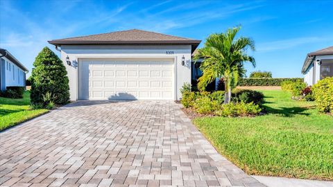 Photo of 8309 Ocean Tides Cove, Parrish, FL 34219 (MLS # A4673553)