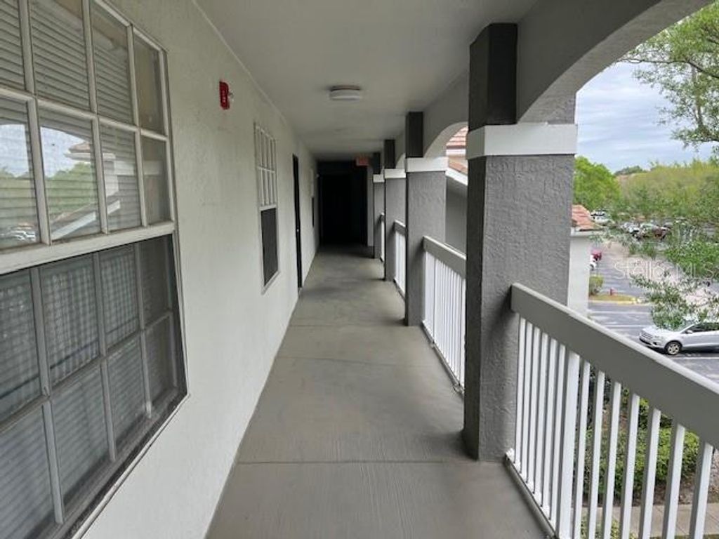 Photo of 13917 Fairway Island Drive #935, Orlando, FL 32837 (MLS # S5146234)