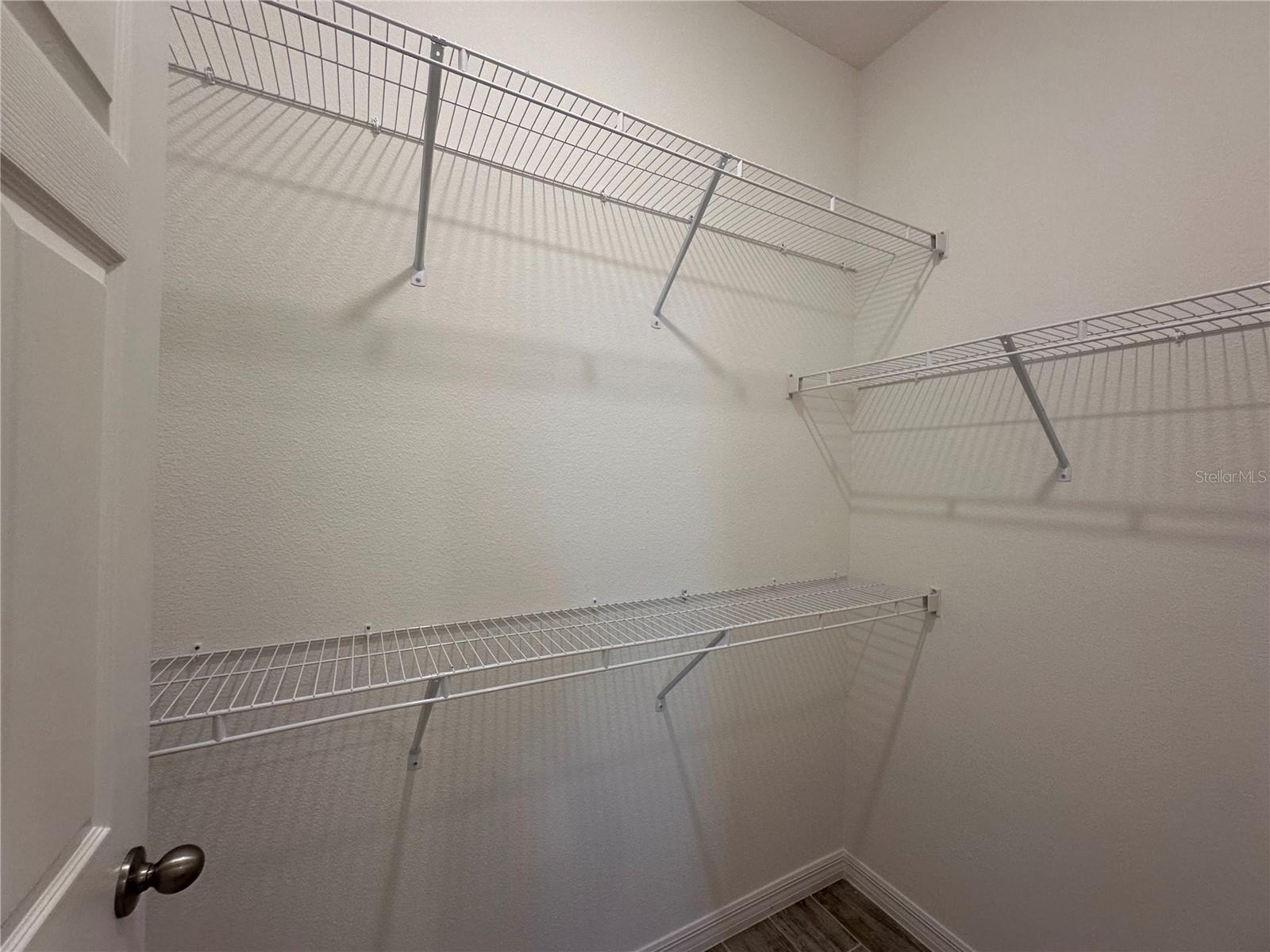 MEZZANO - Residential Lease