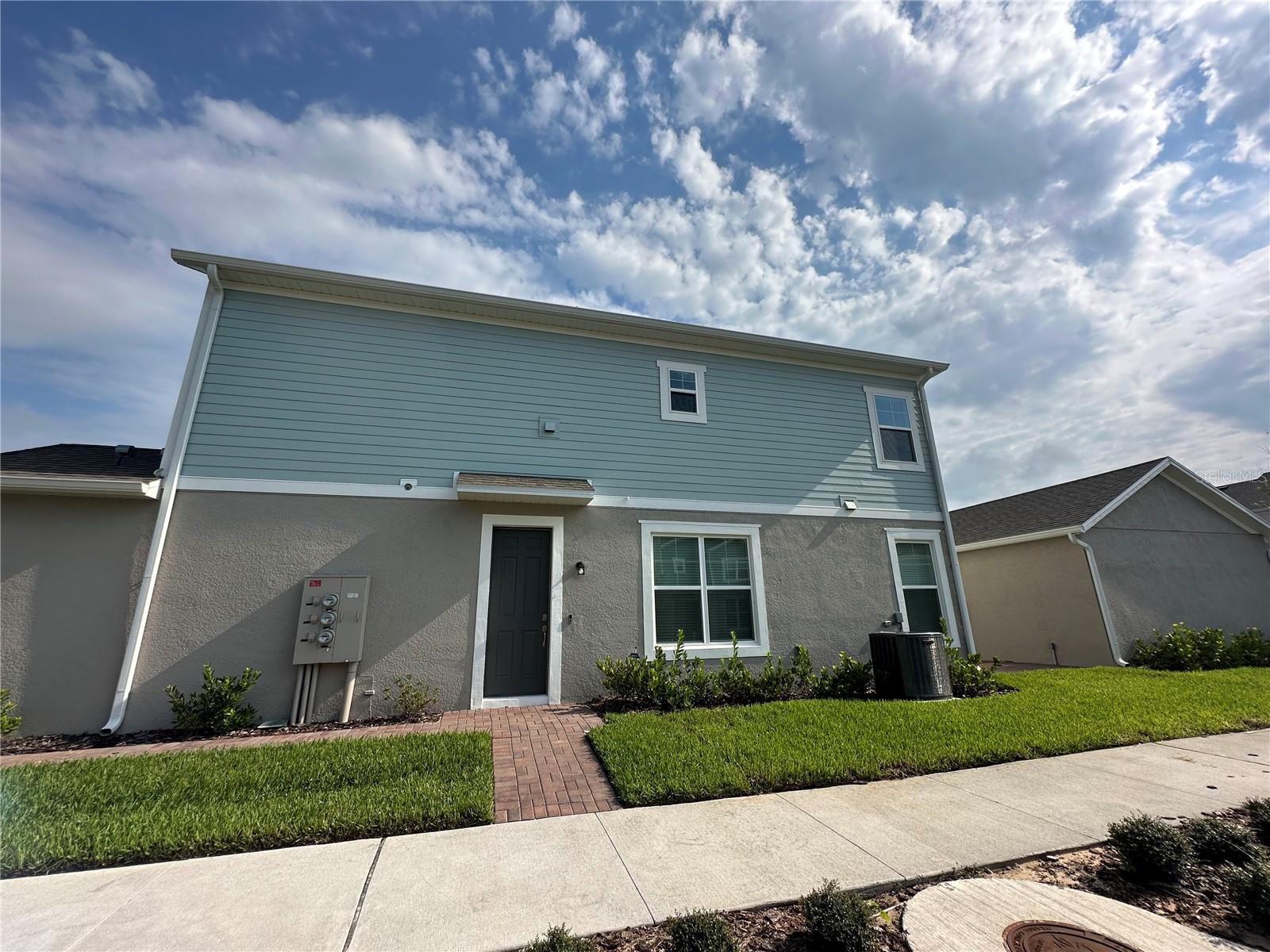 MEZZANO - Residential Lease