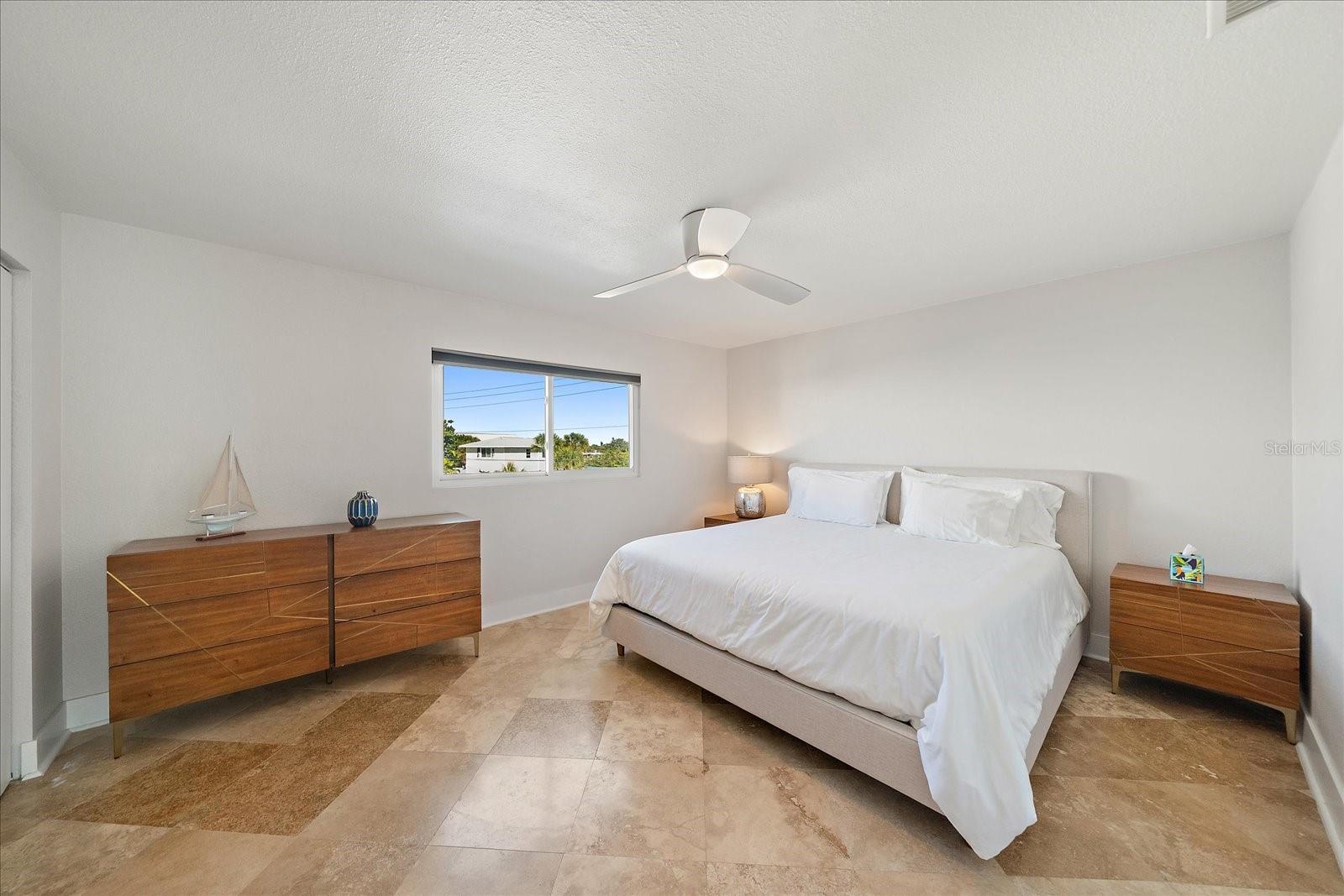 GEDNEY RICHARD H INC - Residential