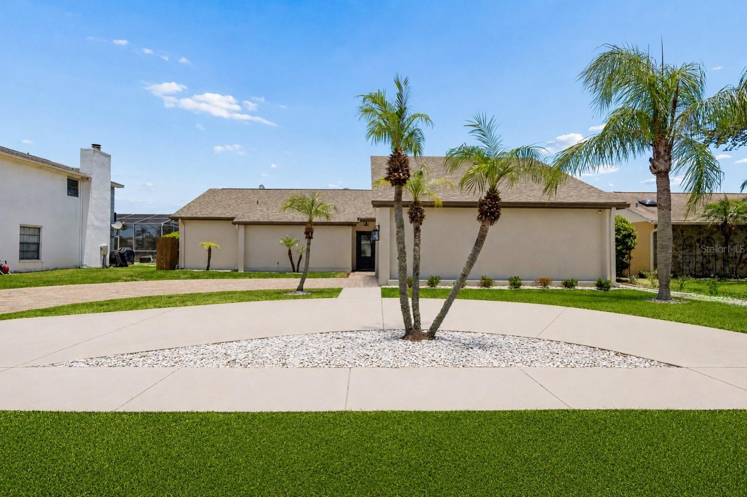 5821 SCHOONER WAY